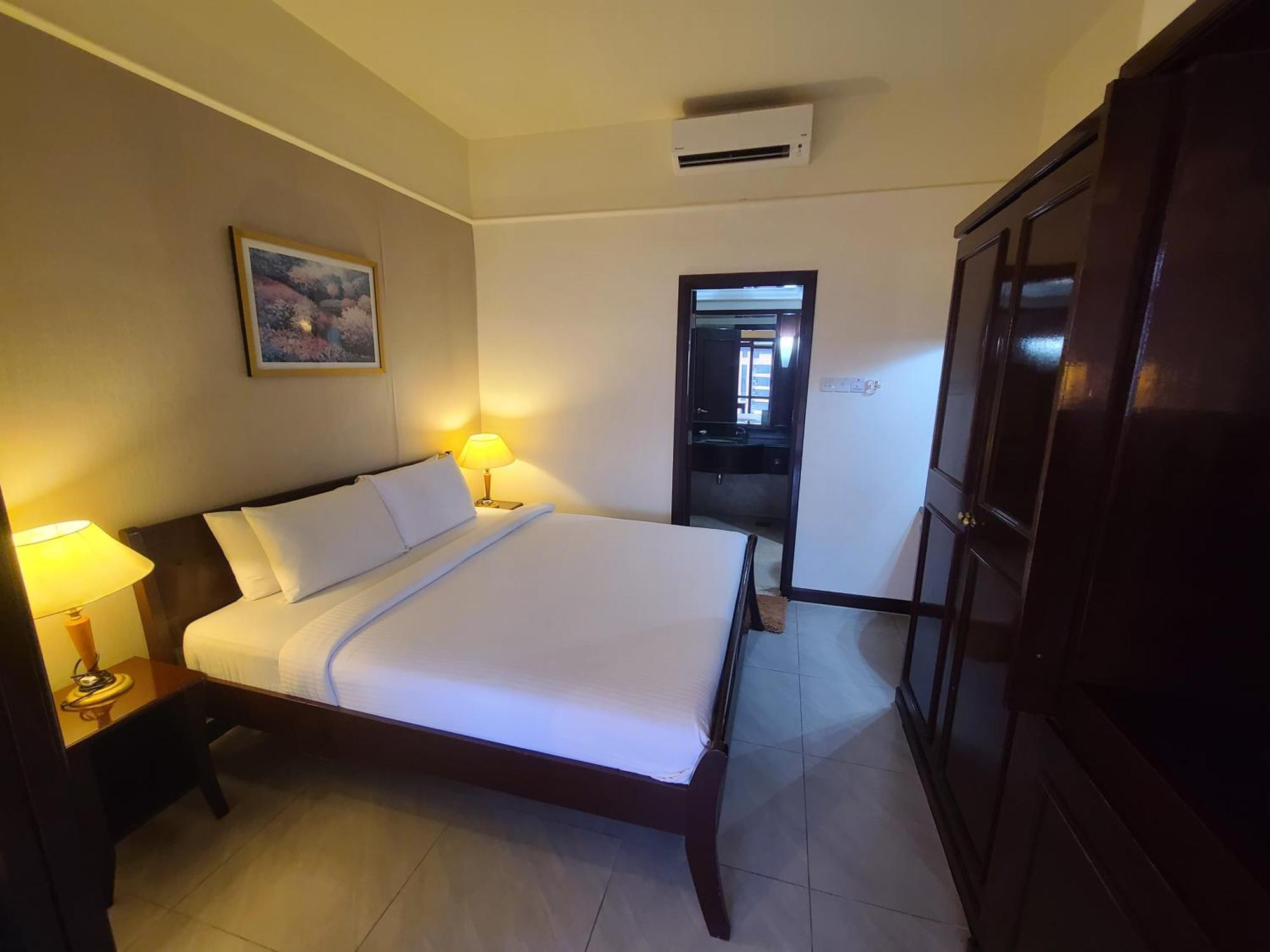 Kl Time Square Hotal Sarvice Suite Куала-Лумпур Екстер'єр фото