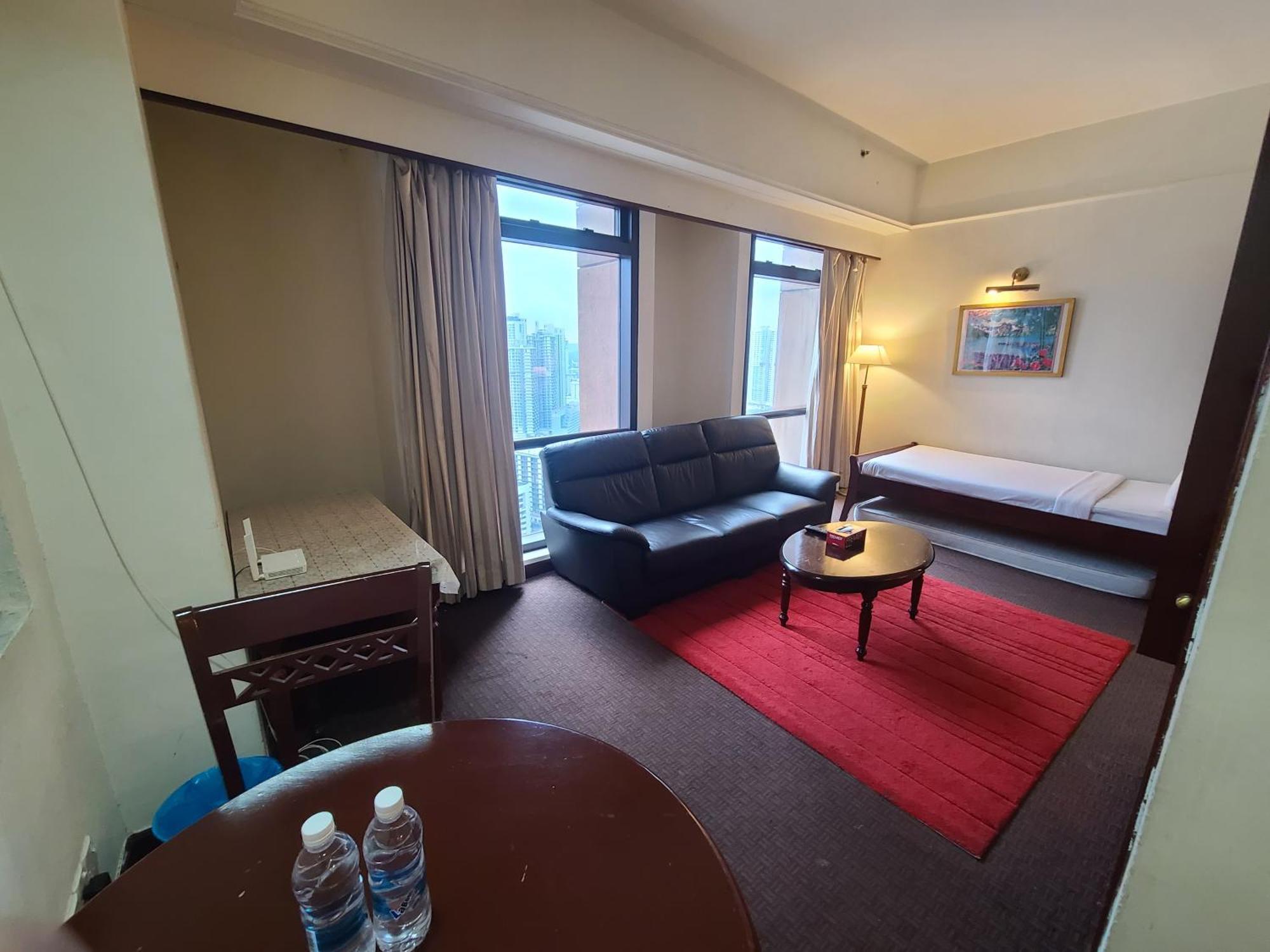 Kl Time Square Hotal Sarvice Suite Куала-Лумпур Екстер'єр фото