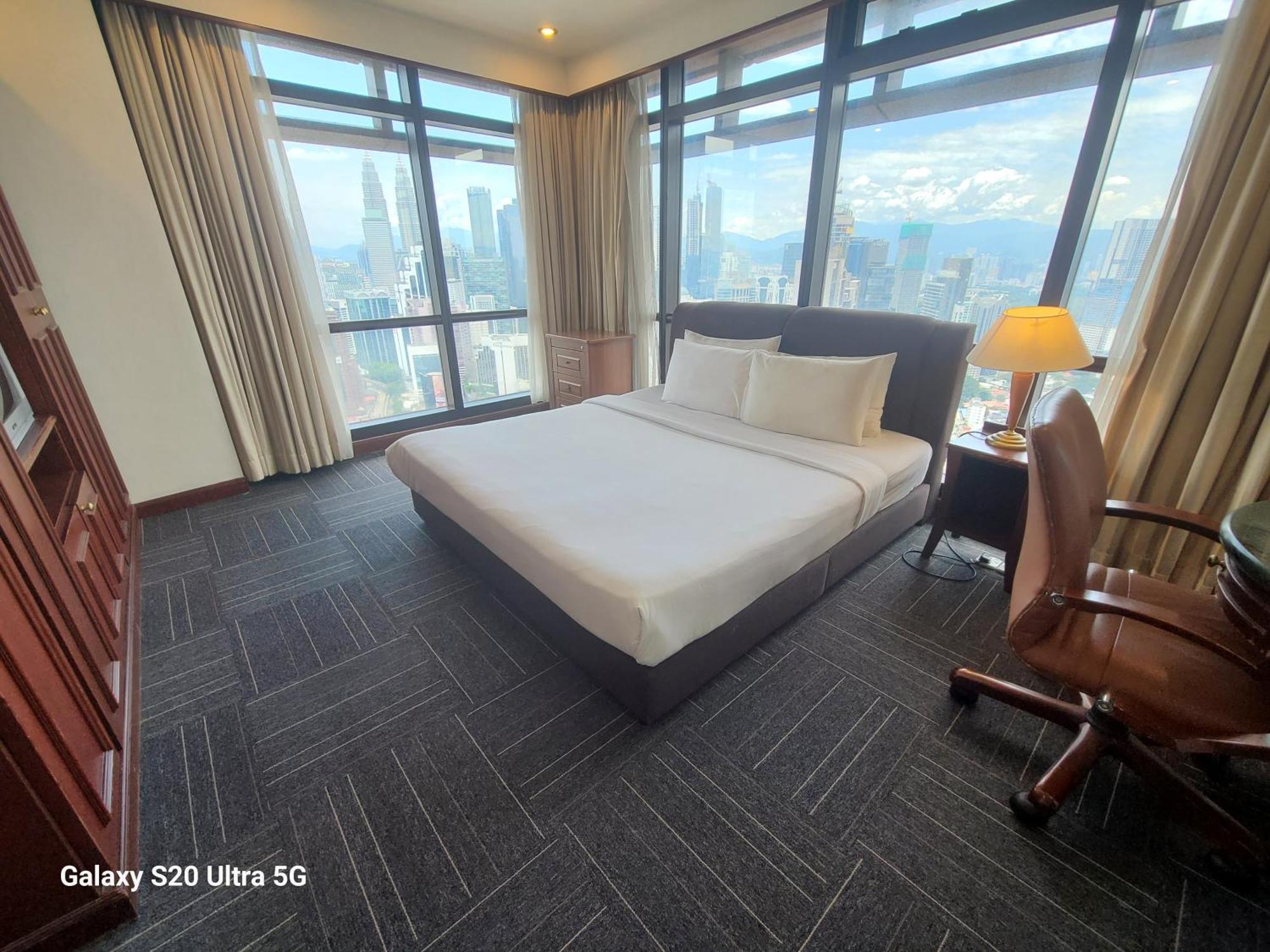 Kl Time Square Hotal Sarvice Suite Куала-Лумпур Екстер'єр фото