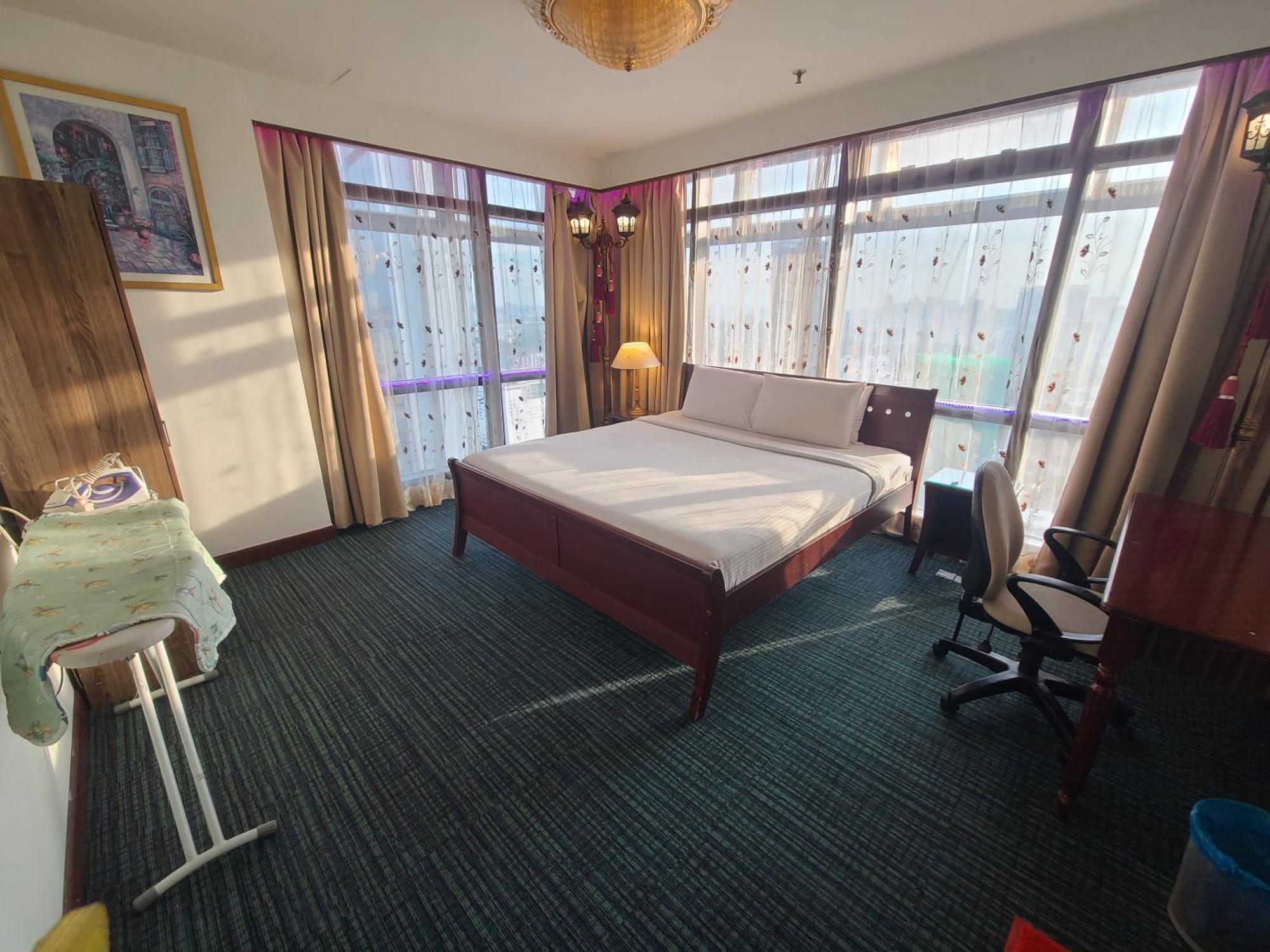 Kl Time Square Hotal Sarvice Suite Куала-Лумпур Екстер'єр фото